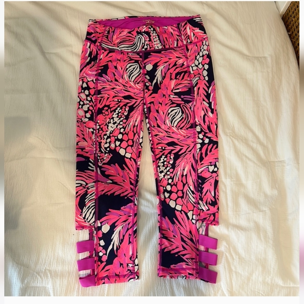 🌴"Lilly Pulitzer" Luxletic Leggings🌴 - Picture 13 of 16